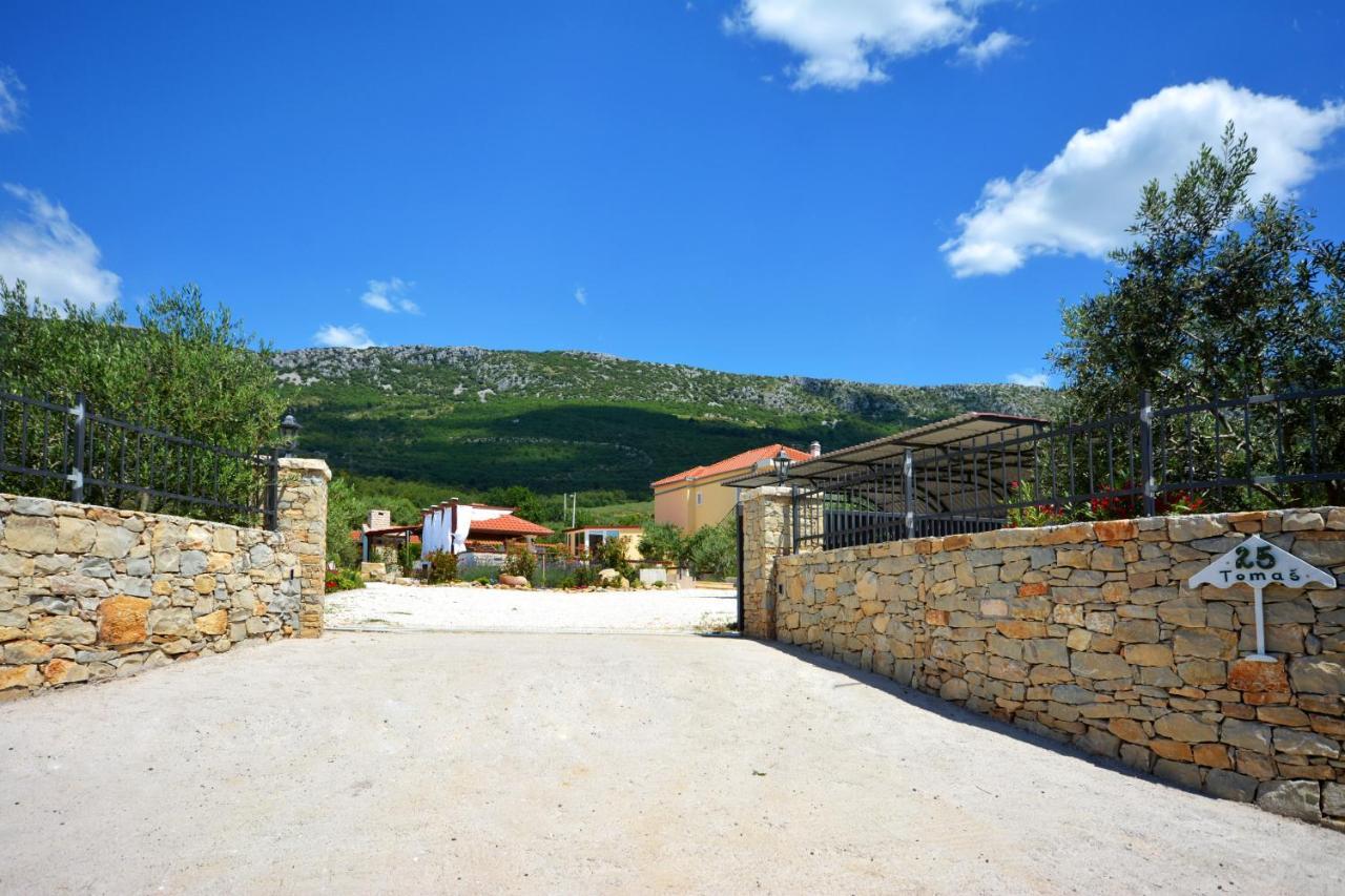 Villa Oliva Kaštela エクステリア 写真